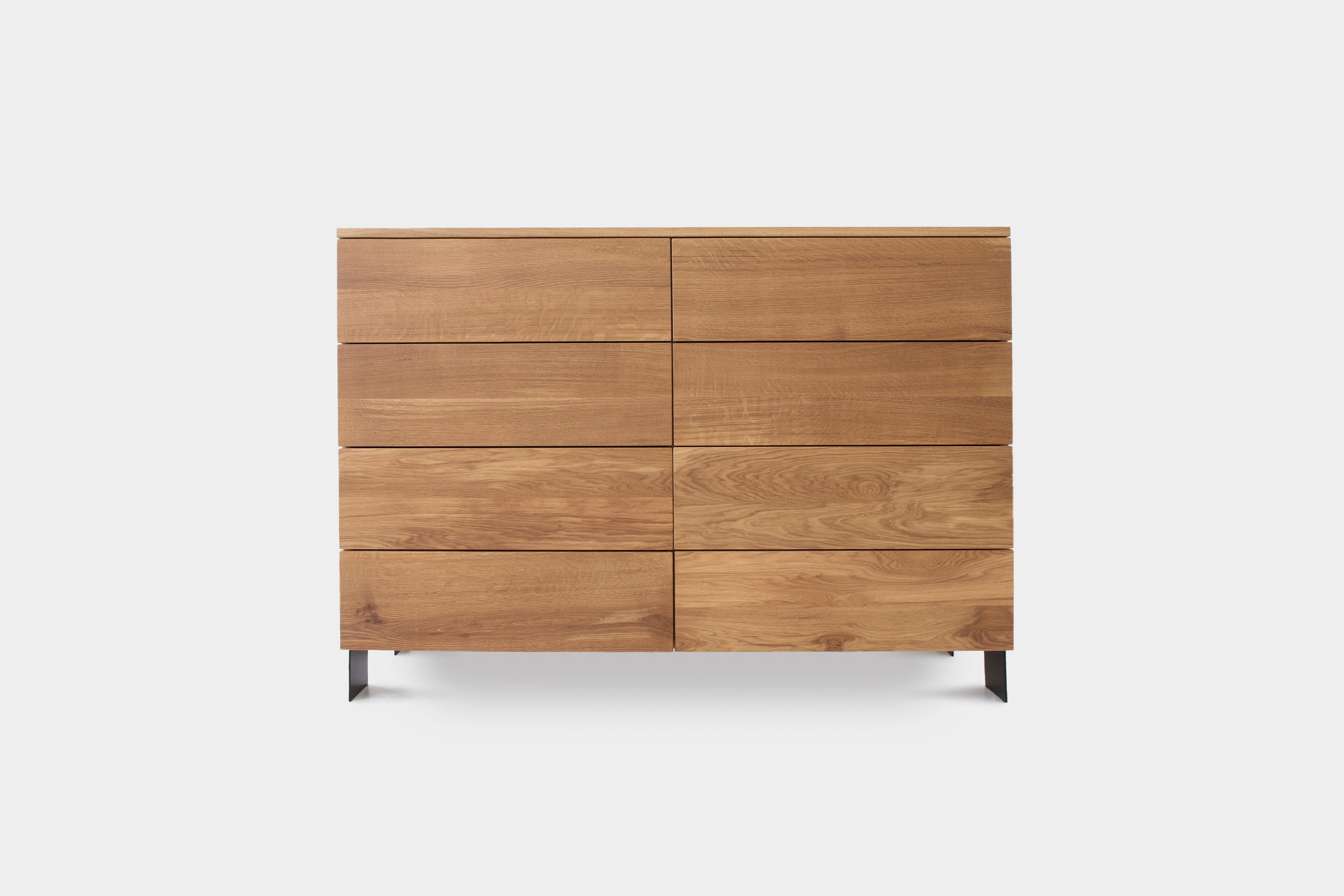 Handgefertigter Eichenschrank | SABROCKE-Hardman Design